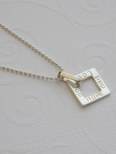 DEEDEE Pendant